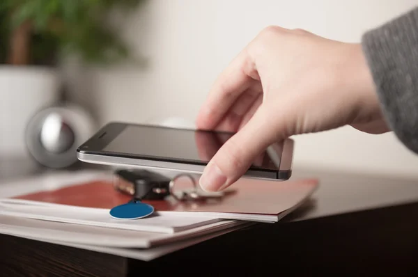 Smartphone ve nfc etiketi