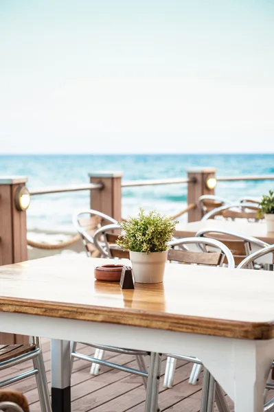 Cafe on the seashore — Stock Photo, Image