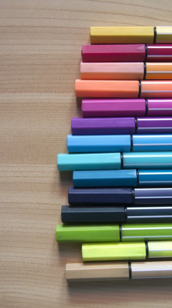 renkli işaretleyicileri