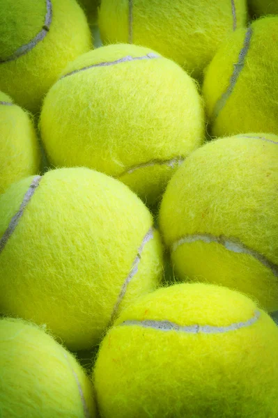 Теннисные мячи — стоковое фото