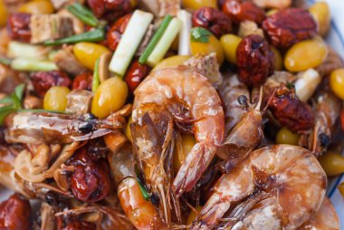 Heyecan kızarmış karides ile kaşu fındık, maymun elma, Ginko ve Taro