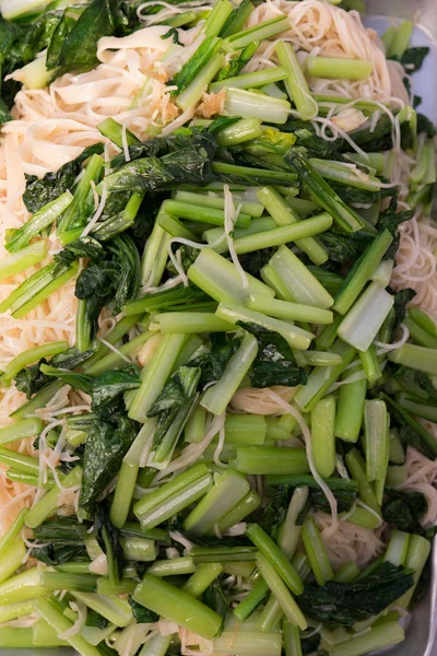 Stir Fried Chinese Noodles Style with kale — Stock Photo, Image