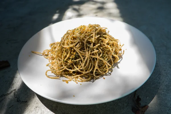 Spaghetti à la sauce pesto — Photo