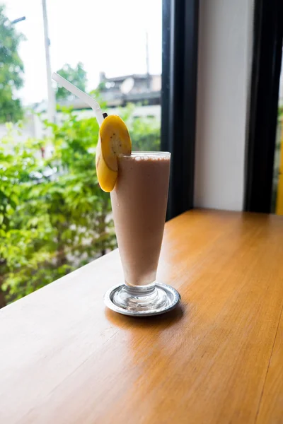 Milkshake al cioccolato con banana — Foto Stock