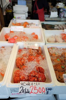 Sapporo, Japonya - 27 Nisan 2015:. Hakod de Asaichi piyasa görünümü