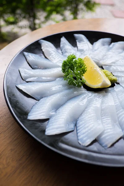 Świeże surowe sashimi Squid na talerzu — Zdjęcie stockowe