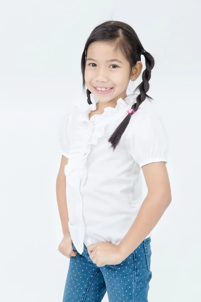 Porträtt av asiatiska söt flicka med leende ansikte — Stockfoto