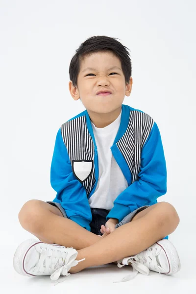 Zadowolony ładny chłopiec azjatyckich z twarzy uśmiech — Zdjęcie stockowe
