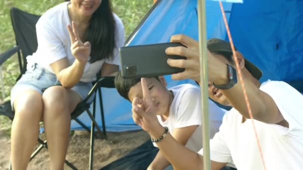 Happy Asian Family Parents Child Camping Vacation — Stock Video