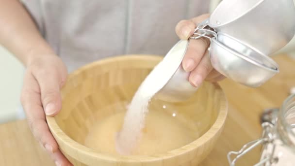 Close Female Hand Pour Sugar Mixed Scrambled Eggs Ingredient Making — Stock Video