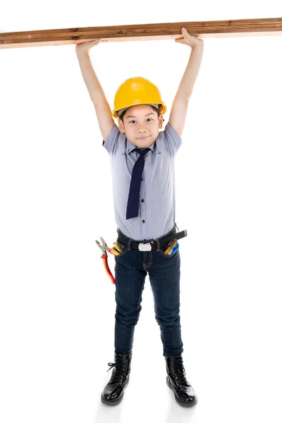 Jovem asiático criança engenheiro de construção Segurando equipamentos — Fotografia de Stock