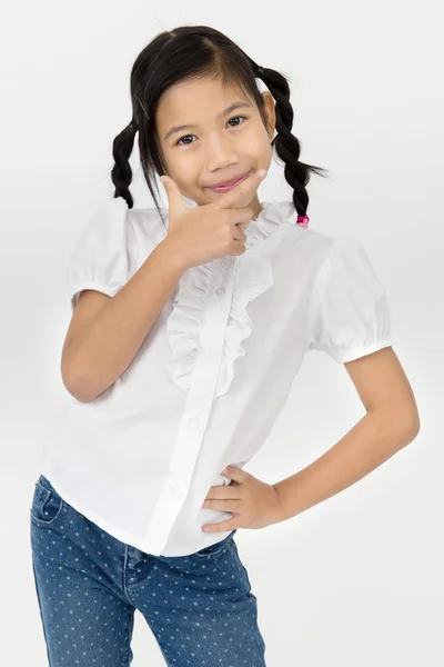 Retrato de bela menina asiática com rosto feliz — Fotografia de Stock