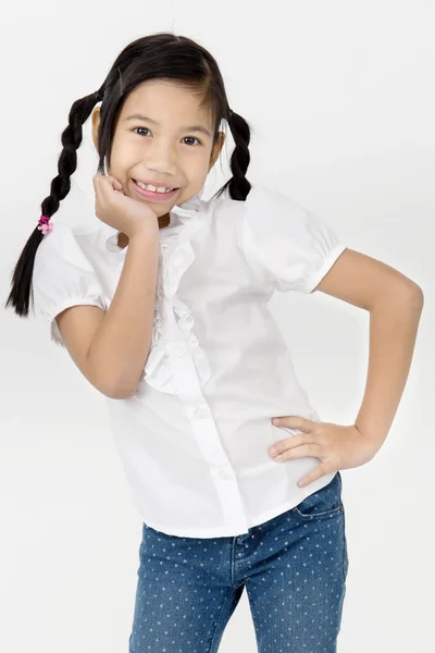 Porträt von asiatischen süßen Mädchen mit Lächeln Gesicht — Stockfoto