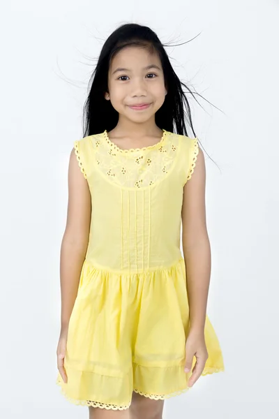 Porträt eines kleinen asiatischen Mädchens mit lächelndem Gesicht — Stockfoto
