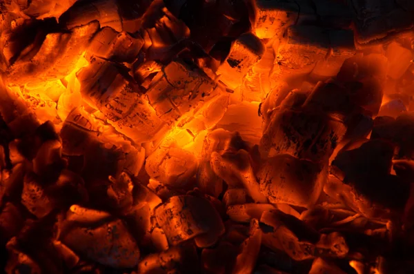 Hot coals in the fire — Stock Photo, Image