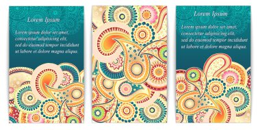 Doodle desenli posterler işiniz için kümesi