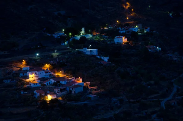 Village et ravin d'El Juncal au coucher du soleil. — Photo