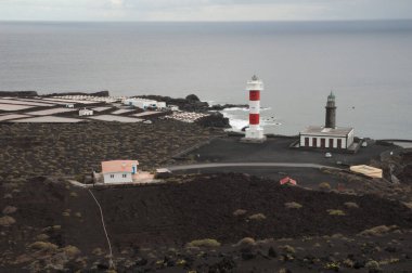 Fuencaliente deniz fenerleri ve tuzlu pantolonlar. Fuencaliente. La Palma. Kanarya Adaları. İspanya.
