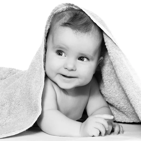 Dziecko po kąpieli czarno-biały czarno-biały — Zdjęcie stockowe