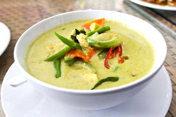 Pollo verde curry, cucina thailandese — Foto Stock