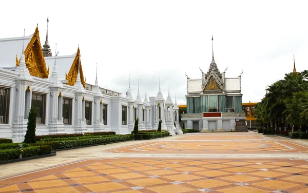 Wat Tha Sung Temple a Uthai Thani, Thailandia . — Foto Stock
