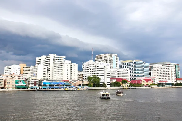 Nemocnice Siriraj je první nemocnice a lékařské fakulty v Thajsku — Stock fotografie