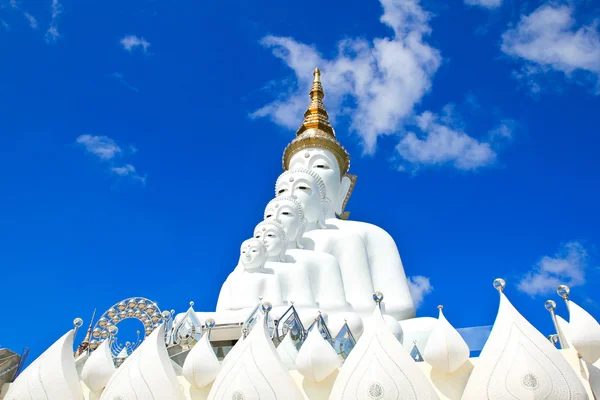 Phasornkaew Tapınağı, Khao Kho Phetchabun beyaz Buda heykeli, 