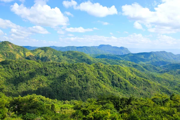 Landskap av lager berg, Phetchabun, Thailand — Stockfoto