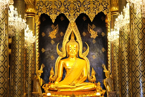 Phra Buddha Chinnarat at Phra Si Rattana Mahathat temple ,Phitsa — Stock Photo, Image