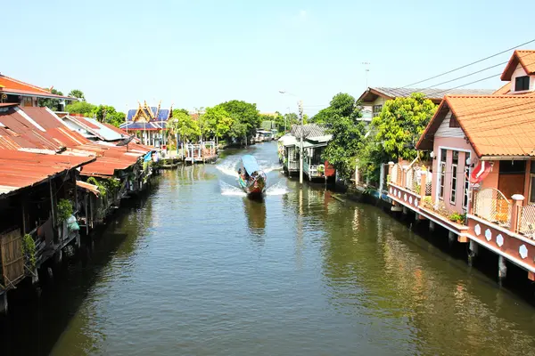 Riverside residential in Thailand — Stock Photo, Image