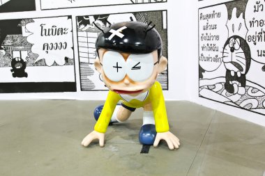 Bangkok - 03 Aralık 2015: Doraemon fotoğraf ve arkadaşlar maskot yineleme