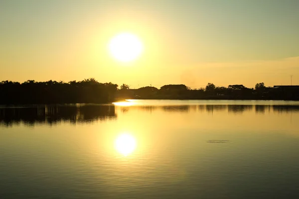 Il parco delle grandi province è famoso al tramonto, Udonthani — Foto Stock