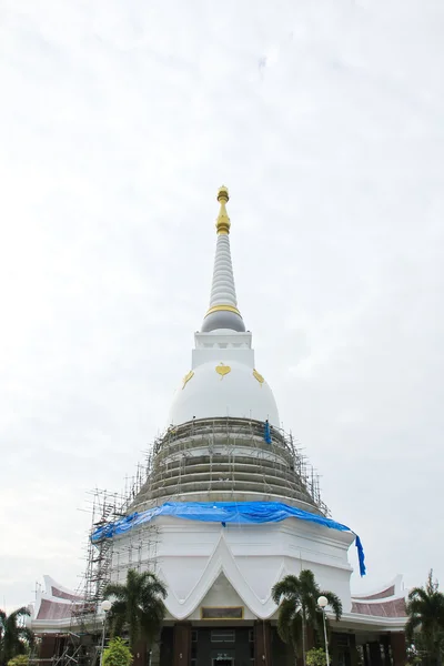 Thajské chrám Wat Pabankoh na Shirley, Velká Británie. — Stock fotografie