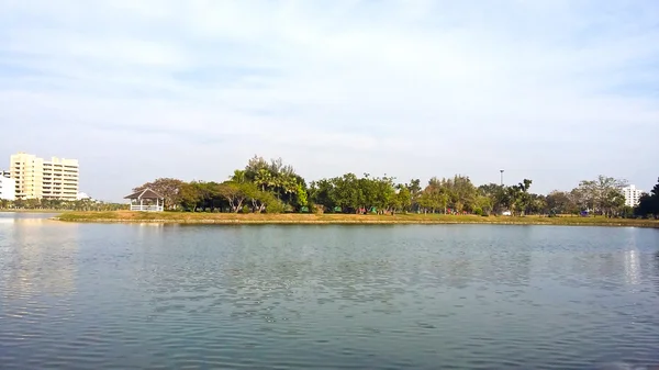 Parkera av stora provinser är känd, Udonthani, Thailand. — Stockfoto