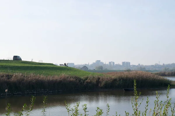 Der Oude Waal Vor Der Skyline Der Niederländischen Stadt Nijmegen — Stockfoto