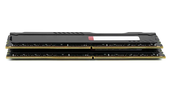 Módulos de memoria RAM modernos con radiador negro — Foto de Stock