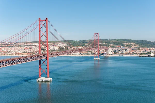 Most wiszący w Lizbonie — Zdjęcie stockowe