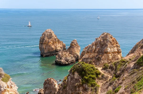 Ponta da Piedade, formacje skalne w pobliżu Lagos w Portugalii — Zdjęcie stockowe