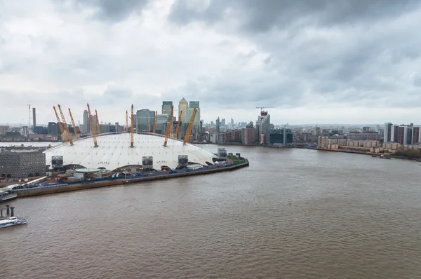 Die o2 arena in london an einem regnerischen tag — Stockfoto