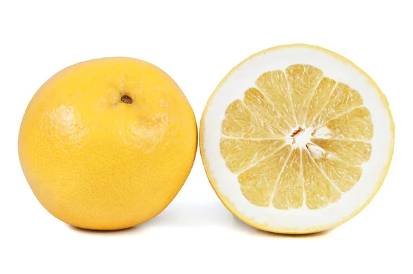 Pomelos sobre fondo blanco —  Fotos de Stock