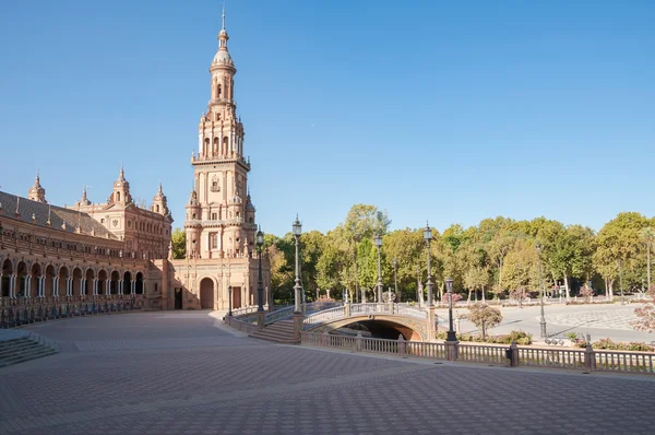 Toren van de plaza de España in Sevilla — Stockfoto