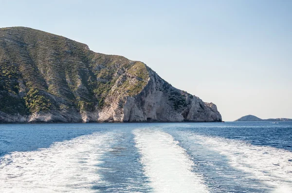 扎金索斯岛美丽的悬崖海岸 — 图库照片