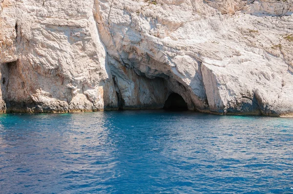 Blå grottor på ön Zakynthos — Stockfoto