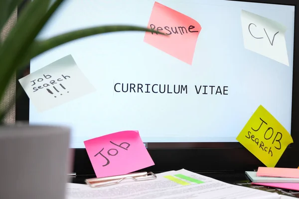 Conceito Busca Emprego Muitas Folhas Letras Elaboração Curriculum Vitae — Fotografia de Stock