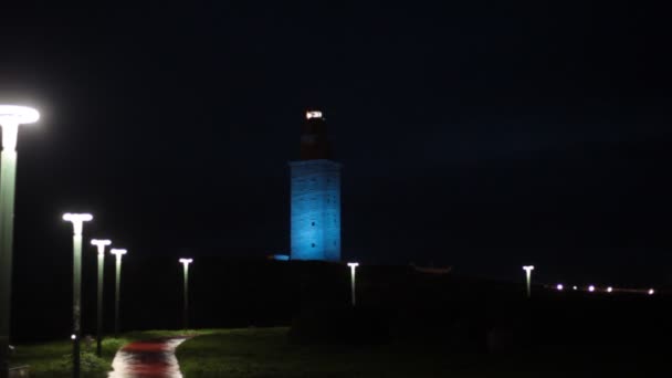 Torre Hcules Illuminata Blu Commemorazione Della Giornata Mondiale Del Diabete — Video Stock