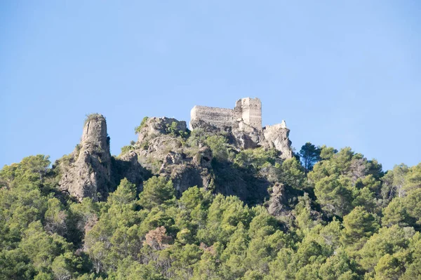 Vista Sulle Antiche Rovine Del Castello Sulla Montagna — Foto Stock