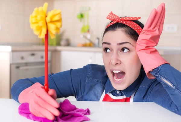 Señora de la limpieza Streesed —  Fotos de Stock