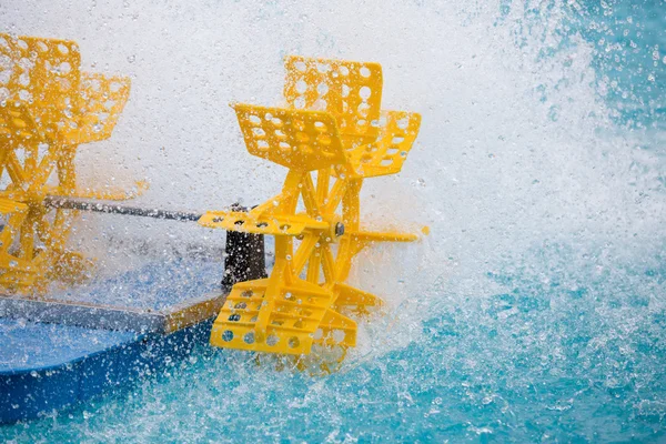 Plastic water turbine — Stock Photo, Image