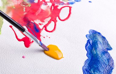 Boyama fırça ve suluboya