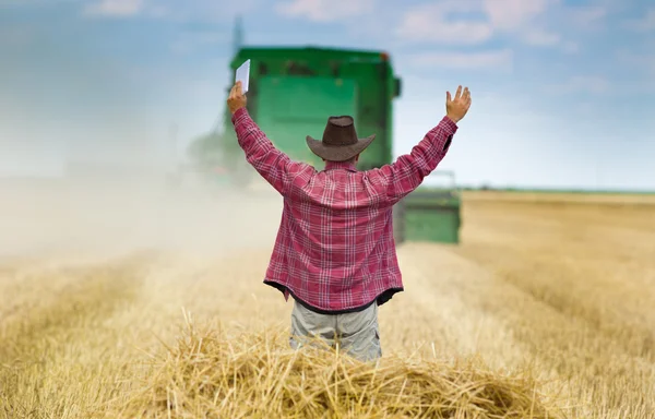 Satisfied farmer — Stock Photo, Image